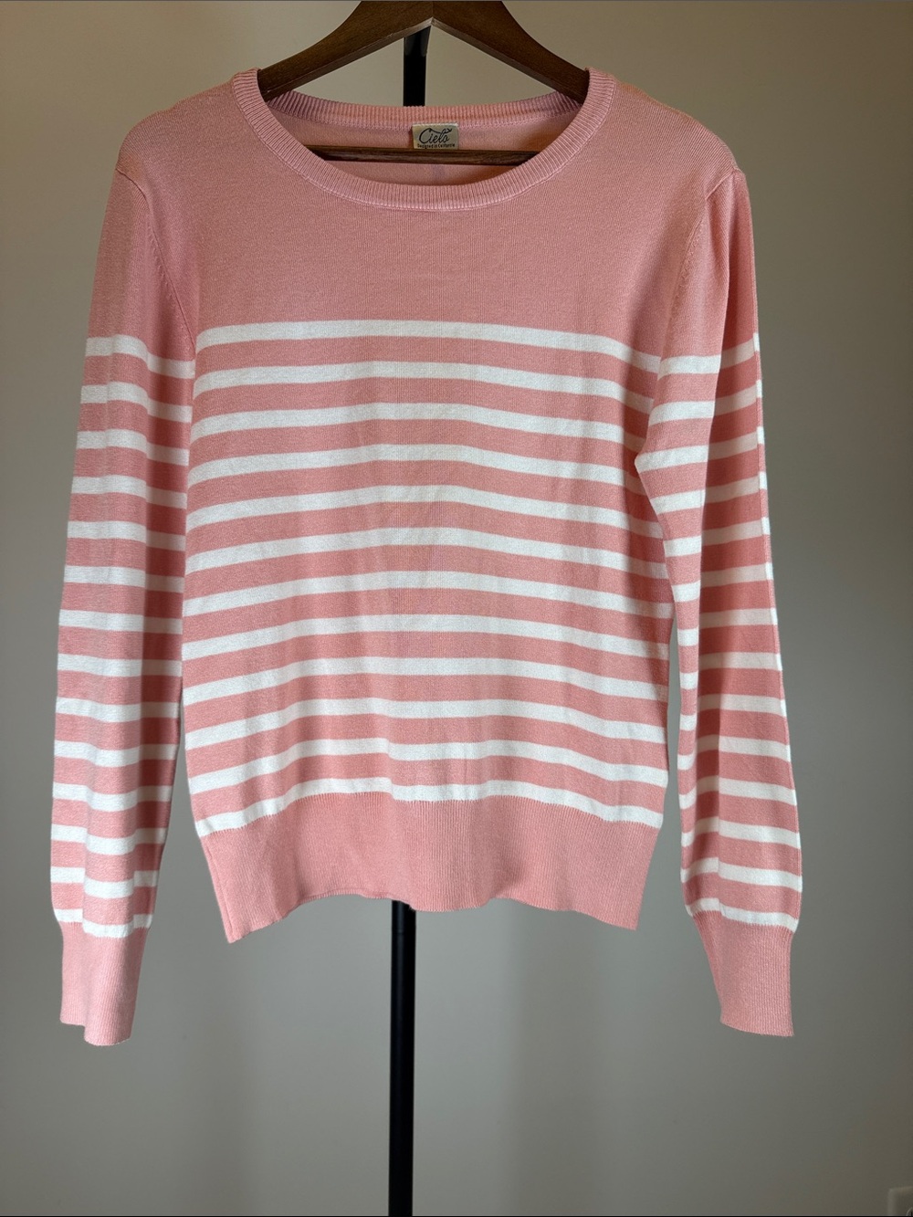 Cielo Pink and White Striped Long Sleeve Crewneck Knit Sweater | Size XL